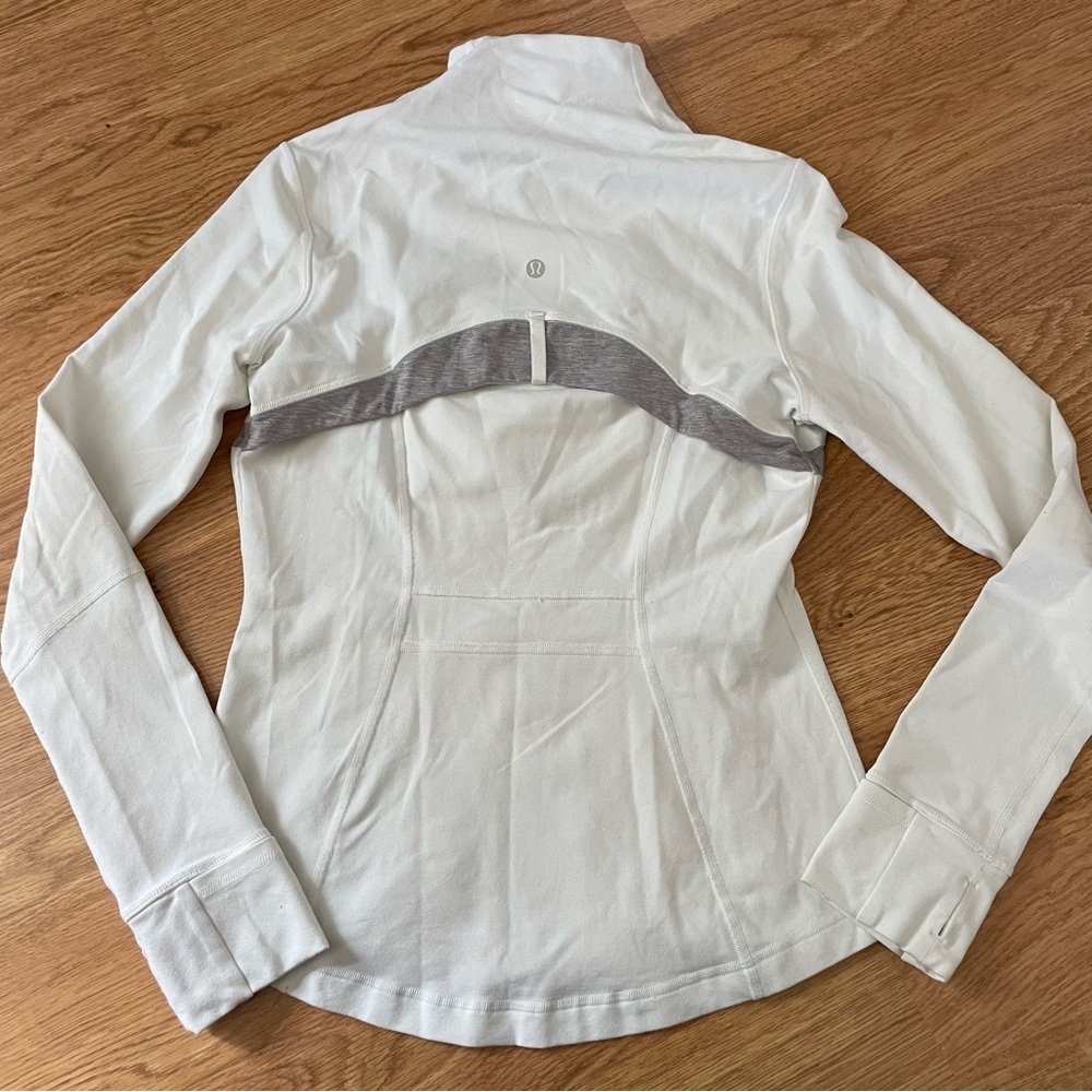 Lululemon White Grey Silver Define Jacket Size 8 - image 8